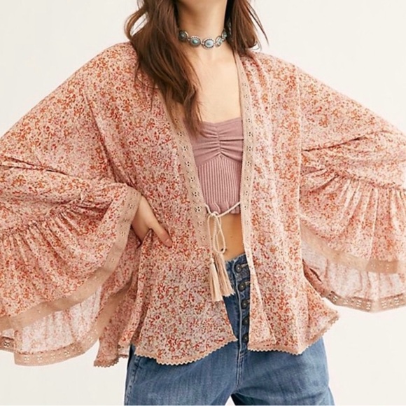 Free People Tops - NWOT Free People Lola Chiffon Floral Print Kimono